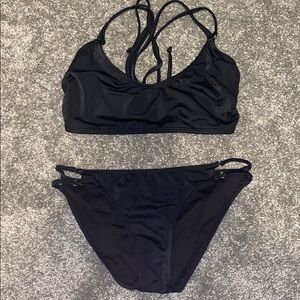 Black ribbed bikini set—very lightly worn.
